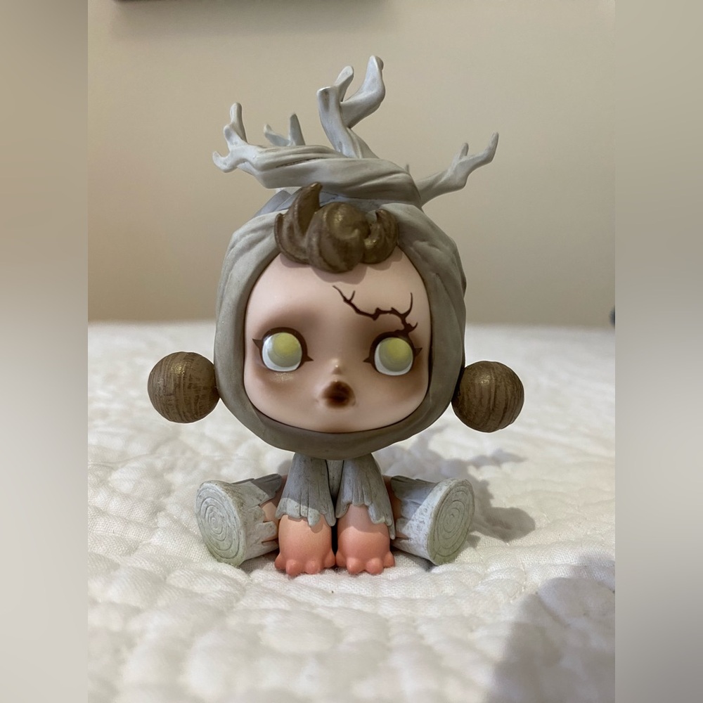 Skullpanda The Ink Plum Blossom Series (The Root) Pop Mart Figure Blind Box